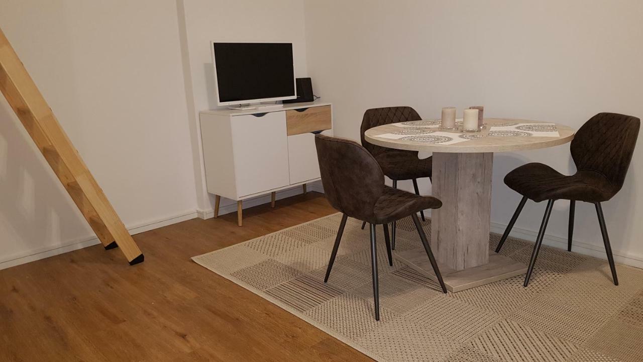 Studio Apartment For 3 Berlin Exterior foto